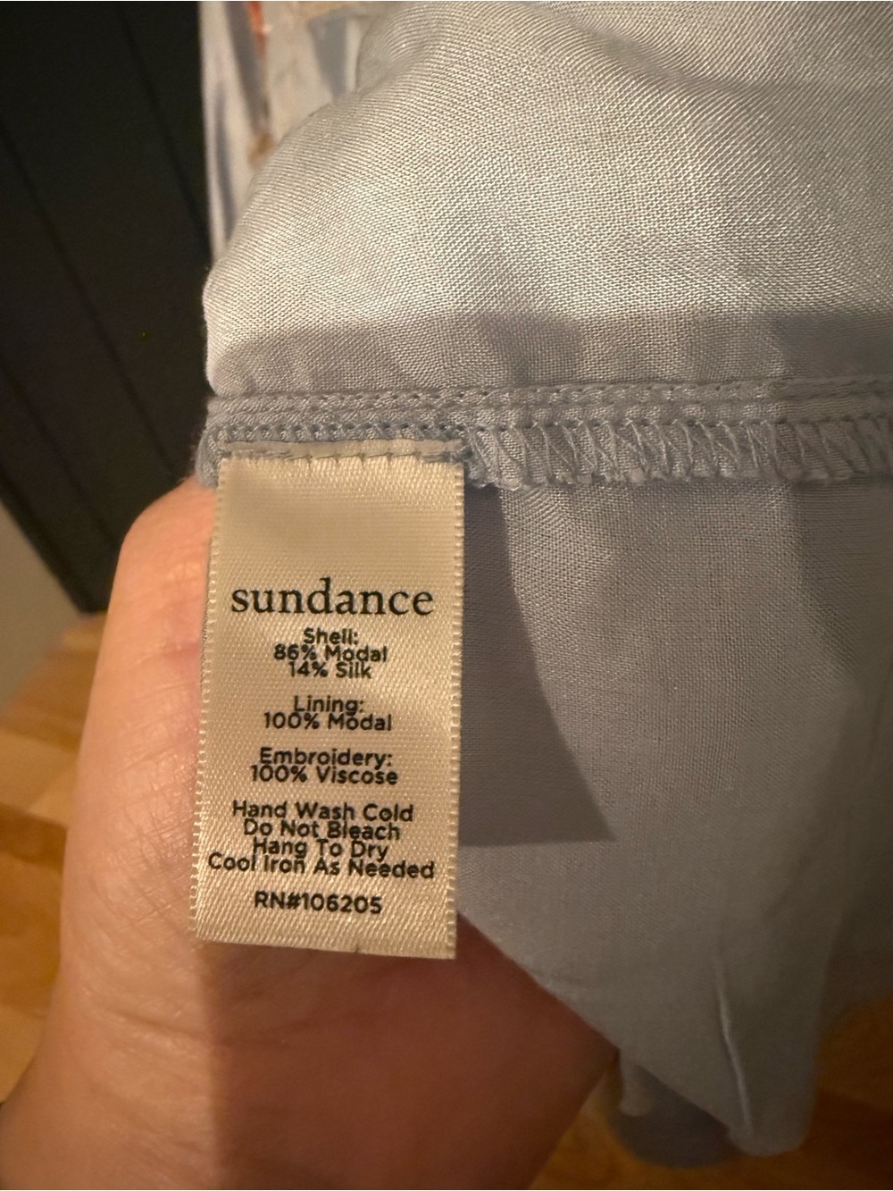 🪷 Sundance Women’s Silk-Blend Light Blue Embroidered Floral Peasant Top - Picture 13 of 13